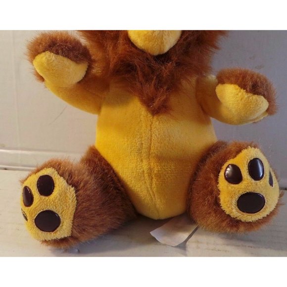 - 2 plush stuffed LIONS Lionel T. Lion 9" & NWT - Picture 4 of 9
